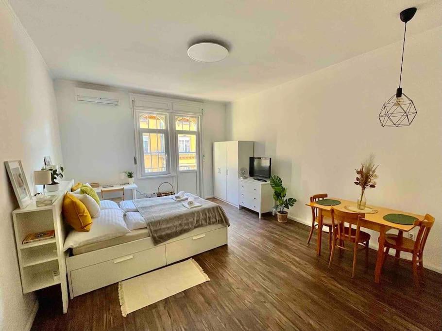 Studio27 - Apartment With Balcony At The Buda Castle Budapest Exterior photo